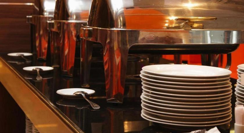 U Stay Hotel Mangga Besar ジャカルタ エクステリア 写真