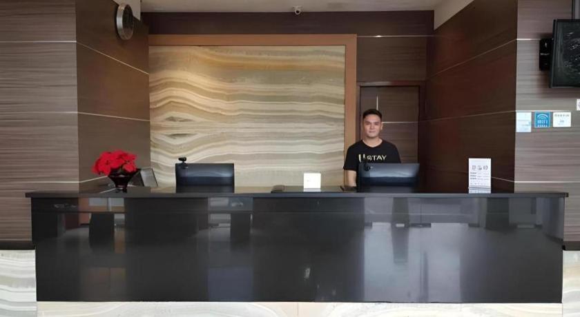 U Stay Hotel Mangga Besar ジャカルタ エクステリア 写真